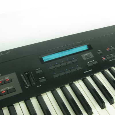 Korg  DS-8 DS8 Digital FM Synthesizer dx7 d-50 "New Battery & LCD backlight" image 8