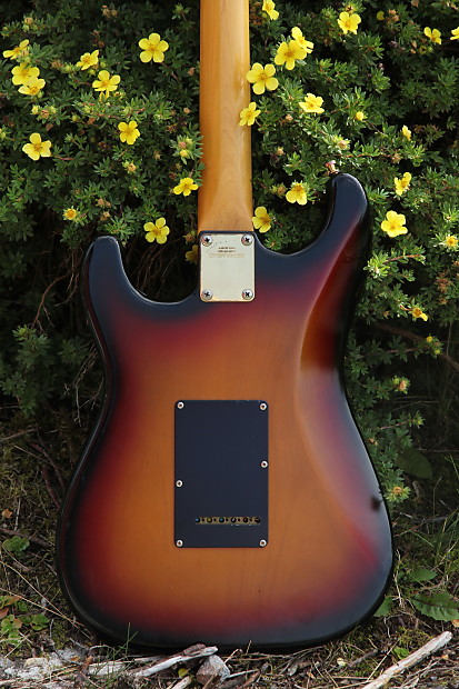 FERNANDES　FST-90　F.G.I. Technology　ストラト Fernandes FST-90 1981 MIJ - 500T Pickups - Tokai, Greco