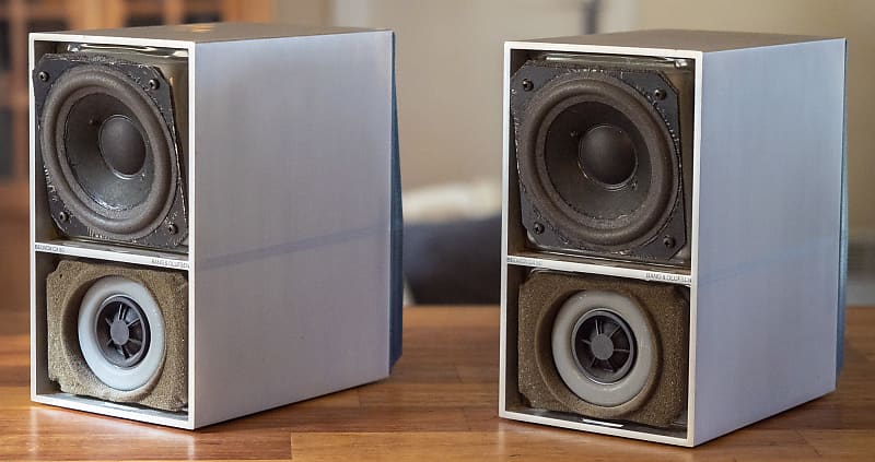 Bang & Olufsen Beovox CX50 1986 - bookshelf speakers