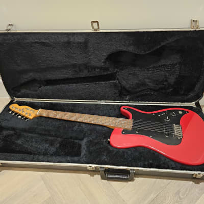 Fender Bullet Single Cutaway with Rosewood Fretboard 1981 - 1982 - Red for sale