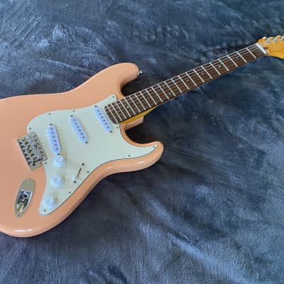 2023 Del Mar Lutherie Surfcaster Strat Coral Pink - Made in USA image 3