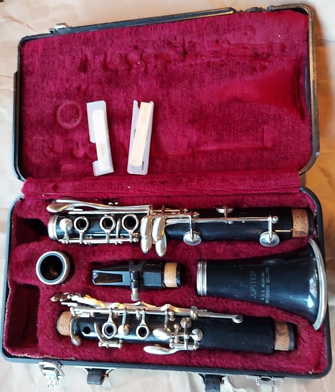 Jupiter クラリネット SCL-631 ケース付き Jupiter SCL-631 Clarinet Black complete with case and reeds