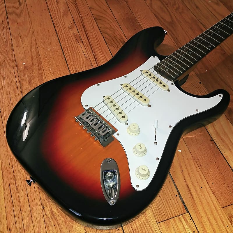 1980 s Kramer Strat Style Electric Guitar SSS Sunburst Japan