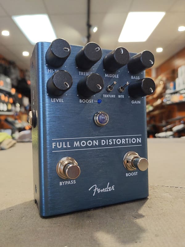 Fender Full Moon Distortion 2018 - Present - Blue | Reverb
