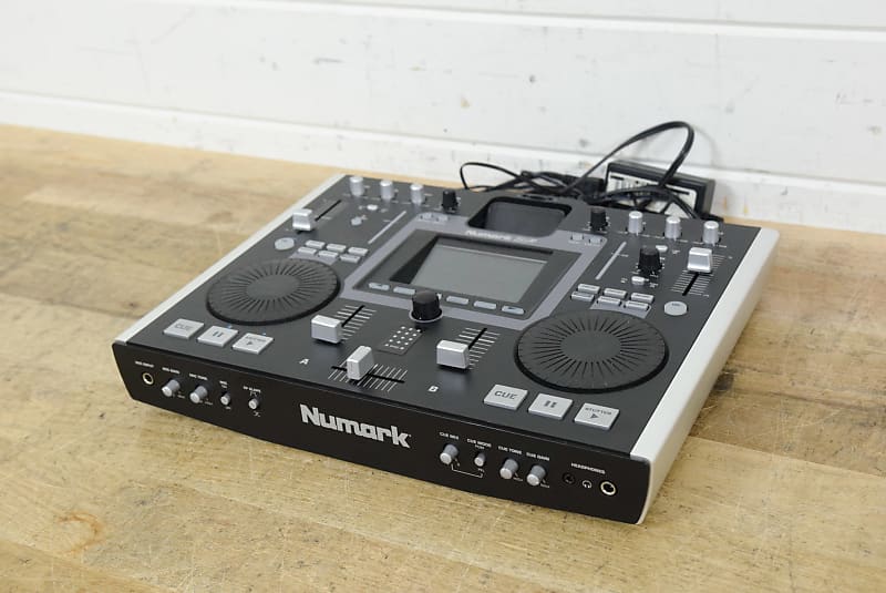 Numark iDJ2 iPod DJ Mixing Console (church owned) CG00JEB