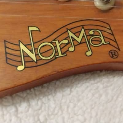 Norma EG 300-1  Gold Foil 1960s - Cherry Burst Excellent Condition All Original image 3