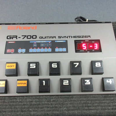Roland GR-707 Synth Guitar & Module 1985 - really cool Silver Metallic G-707 Synth Axe  w/matching GR-700 Module. image 13