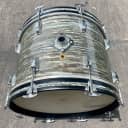 Ludwig 20” Bass Drum 1965 Blue Oyster Pearl