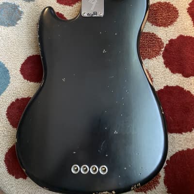 Fender JMJ Road Worn Mustang Bass Black image 3