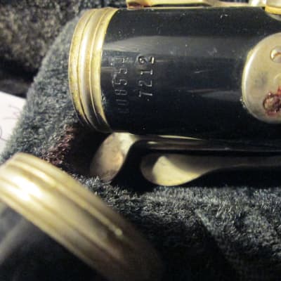 VITO Resotone 3 model 7212 Clarinet. As is needs overhaul but all looks intact. Case included. image 3