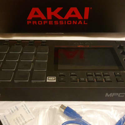 Akai Professional MPC Live | Ultra-Portable image 5