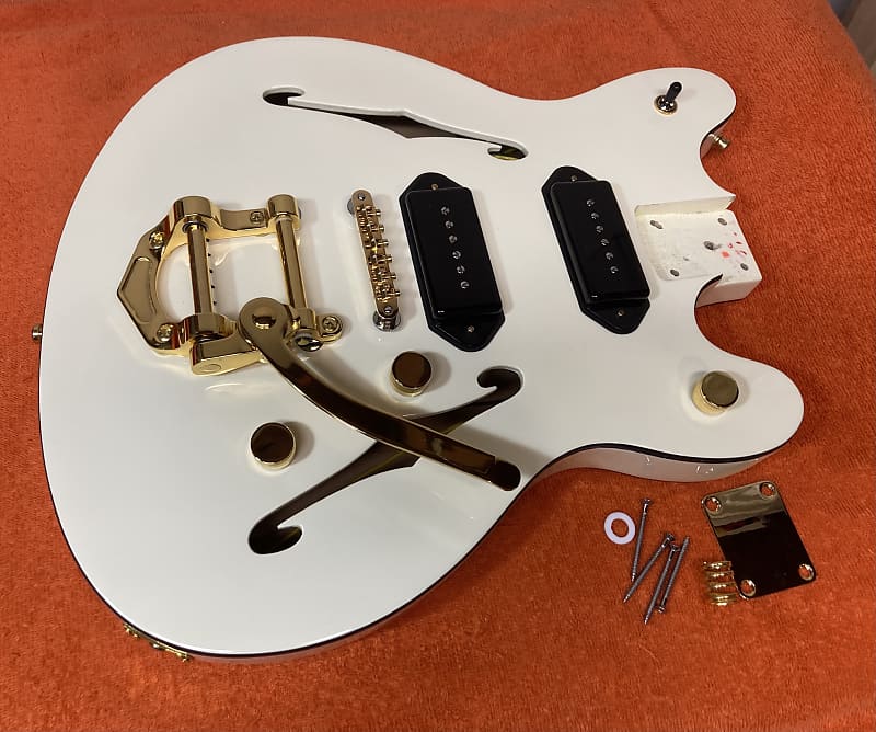 ギター SQUIRE Stratocaster P90 squier p90 strat! - YouTube