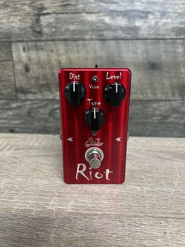 Suhr Riot