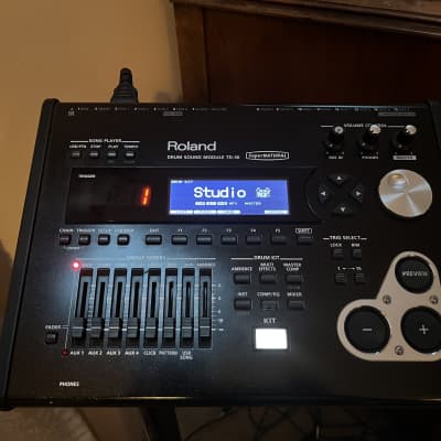 Roland TD-30 Drum Sound Module  Black