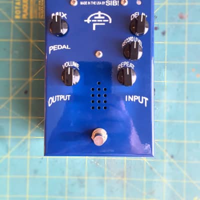 SIB *NOS MN3005* Electronics Echodrive Blue ANALOG Delay | Reverb