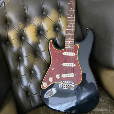 Fender AVRI 62 Stratocaster Left handed black lefty 1999 image 3