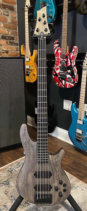 ベース Schecter C-5 Apocalypse Rusty Grey Schecter C-5 Apocalypse Bass Guitar - Rusty Grey | Sweetwater