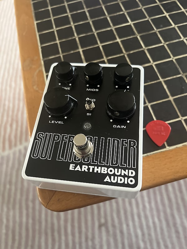 【海外限定】 Earthbound Audio Supercollider Fuzz | Reverb ギター