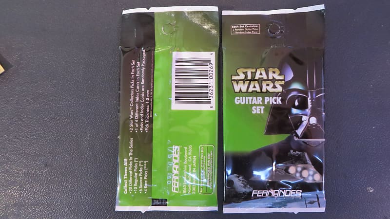 Original Star Wars Guitar Pick Pack w/ 2 Picks and 1 Index Card  Fernandez Guitars New Old Stock image 1