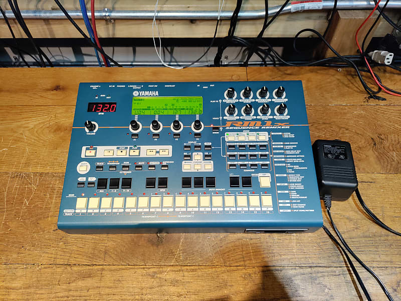 Yamaha RM1x Sequence Remixer W power supply and manual