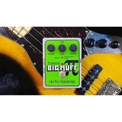 Electro Harmonix BASS-BM Bass Big Mu Pi Distortion, Fuzz and Sustainer Pedal with Dry or Bass Boost Switch image 4