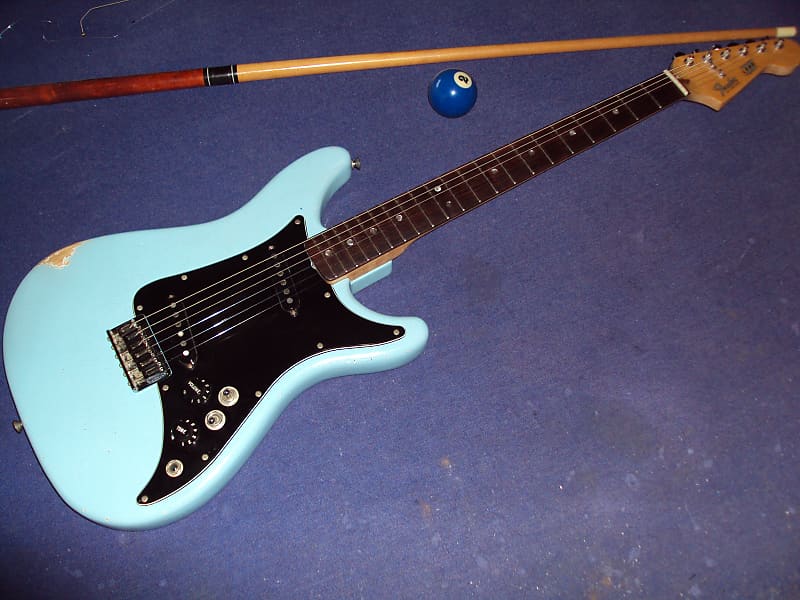 1980s Fender Lead II Case – Authentic Guitars