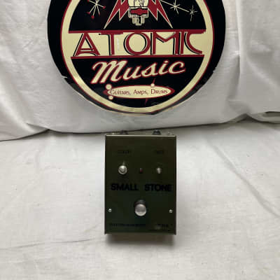 Electro-Harmonix Sovtek Green Russian Small Stone Phaser Phase Shifter phasor Pedal - large chassis - missing 1 knob + battery cover image 1