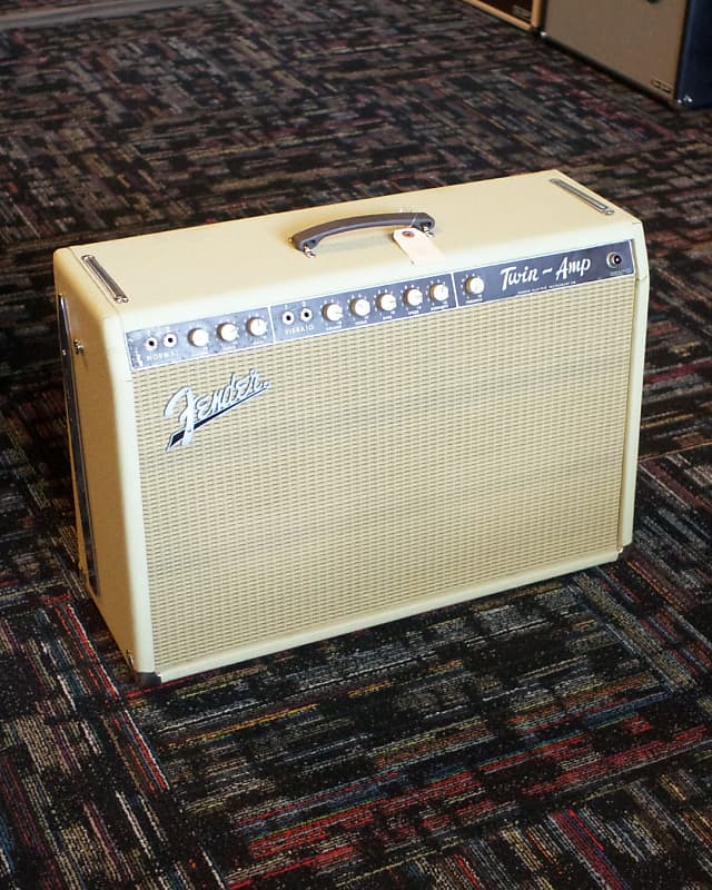 Used Fender 1962 Twin Amp *Rare* blonde