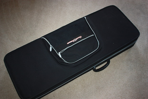 Road runner polyfoam guitar case clearance