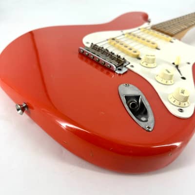 1991 Fender Squier Hank Marvin Japan Stratocaster – Fiesta Red image 12
