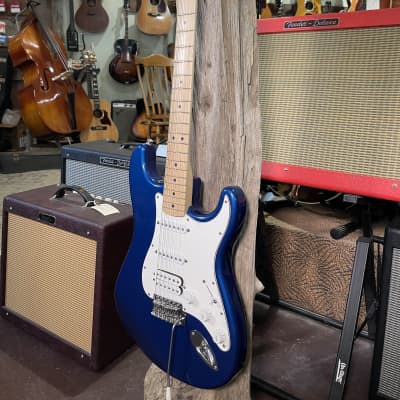 Fender Standard HSS Stratocaster with Maple Fretboard 2003 - Blue Agave image 3