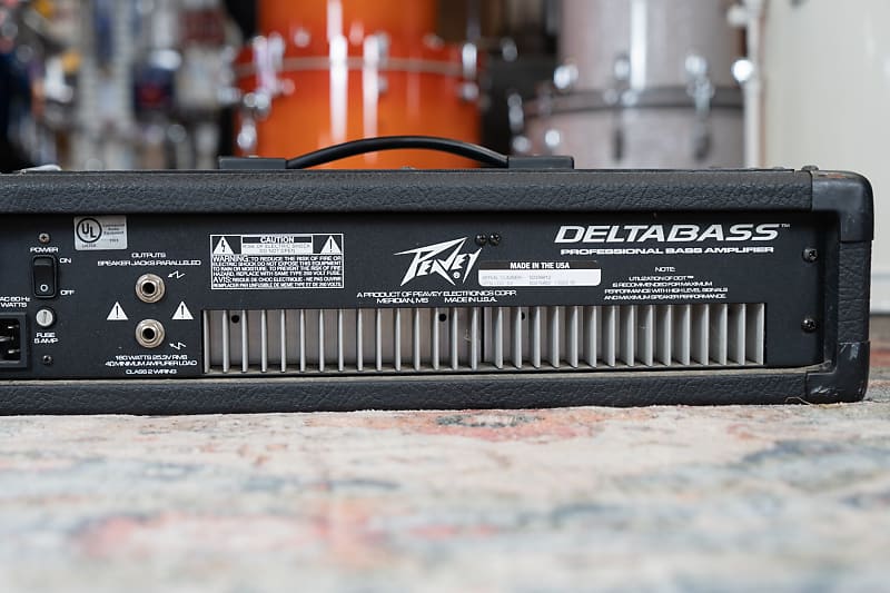 人気提案 PEAVEY DELTABASS アンプ - fishtowndistrict.com