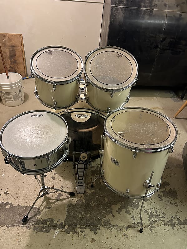 Pearl Forum - White | Reverb