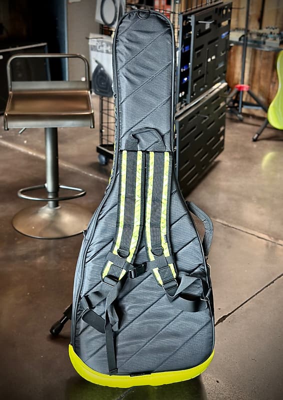 MONO x Teisco Vertigo Electric Guitar Case, Green