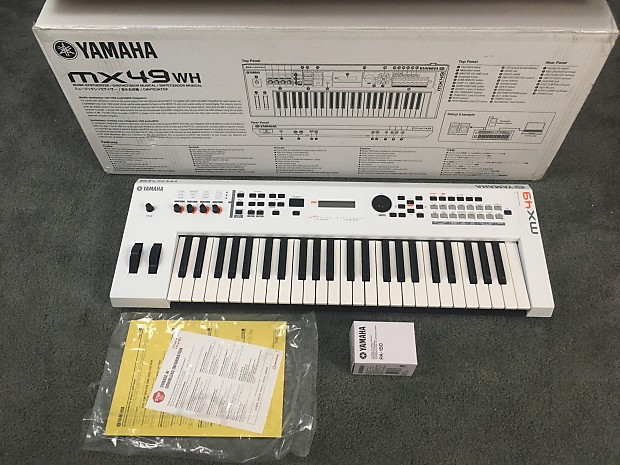 Yamaha MX49 WH Keyboard Synthesizer White