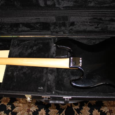 Fender American Vintage '64 Jazz Bass 2013 - 2014 - Black image 2