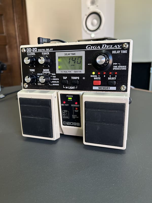 Boss DD-20 Giga Delay