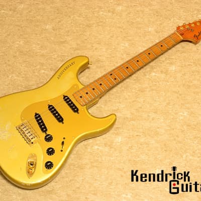 Fender USA 1979 25th Anniversary Stratocaster / ALL GOLD image 4