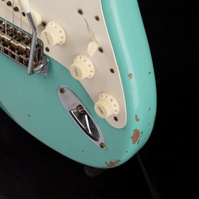 Fender Custom Shop Limited Edition Fat 50's Stratocaster Relic Super Faded Aged Sea Foam Green image 9