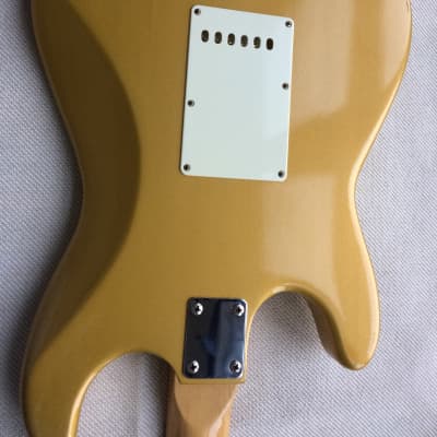 CHIYAMA ギター Chiyama Stratocaster 1980's Aztec Gold | Reverb