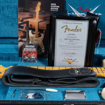 Fender American Custom Stratocaster Guitar, Maple Fingerboard Vintage Blonde NOS image 13