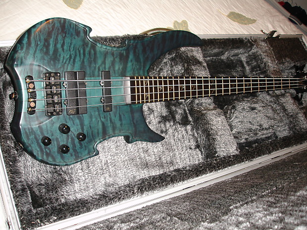 Warwick Vampyre NT 4 LTD 2003 / 14 Turquoise Blue Oil finish w/ Flight Case