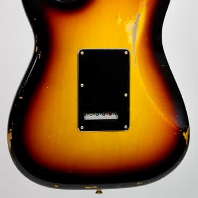 Fender Custom Shop Stevie Ray Vaughan Stratocaster Relic 2019 - Present - 3-Color Sunburst image 2