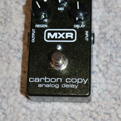 MXR M169 Carbon Copy Analog Delay | Reverb