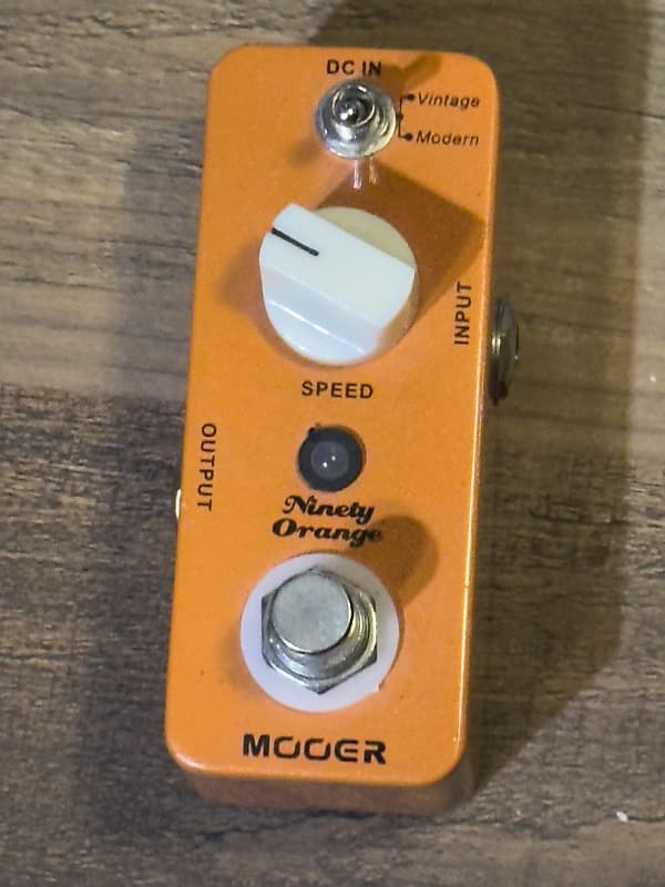 Mooer Ninety Orange