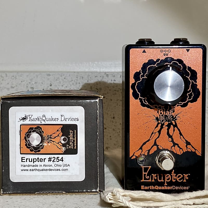 EarthQuaker Devices Erupter