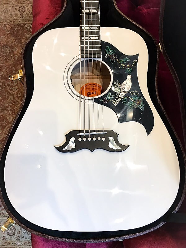 Gibson Acoustic Custom Shop Limited Edition White Dove Acoustic Electric Guitar