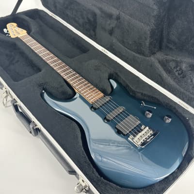 Ernie Ball Music Man Luke 1 1993 Bleu | Reverb UK