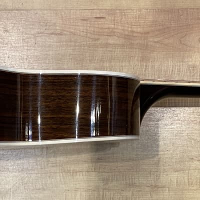 Guild F50-R Jumbo Acoustic Guitar (Tacoma, Washington Factory) - Used 2005 image 5