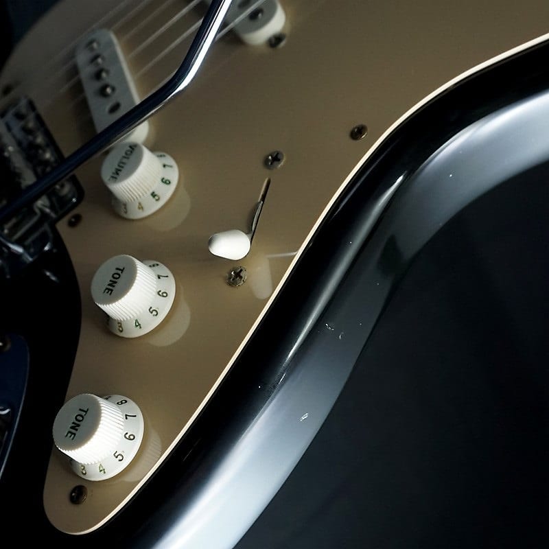 Fender 1956 Stratocaster NOS カスタムショップ製 s-l400.jpg